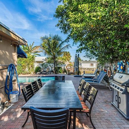 4 Bd Near Beach Spacious Solar Heated Pool Waterfront Home ポンパノビーチ エクステリア 写真